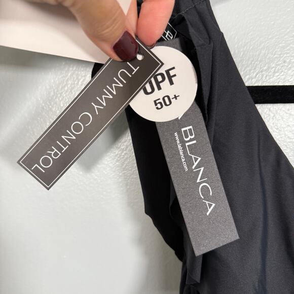 La Blanca Ruffle Plunge One-Piece Swimsuit Black 16 Tummy Control Resort - Picture 7 of 7